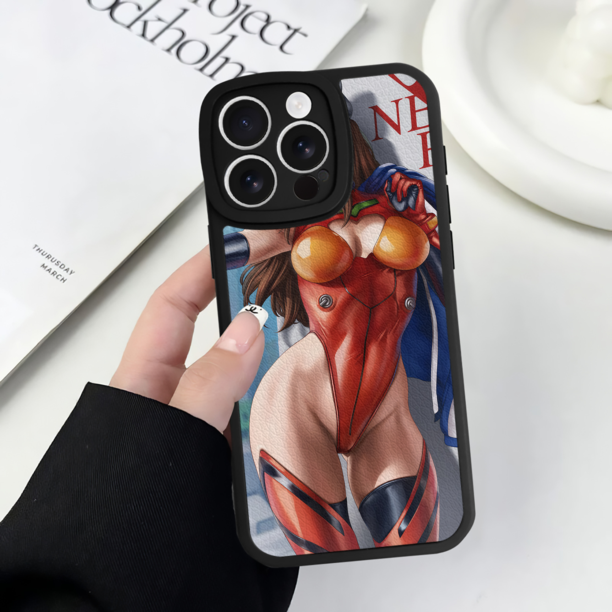 （画像用） EVA 新世紀エヴァンゲリオン 【iPhone 16シリーズ対応】シリコンスマホケース（レザー調） 材質：シリコン